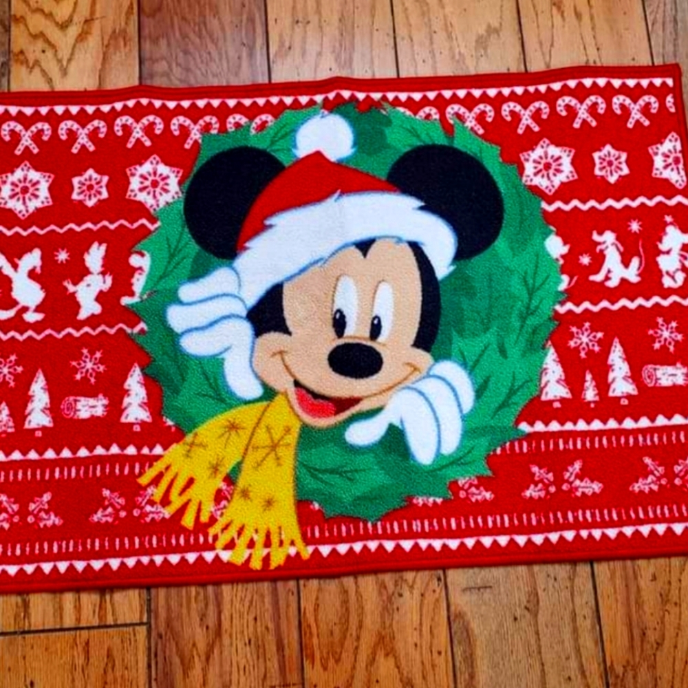 Mickey mouse Christmas rug